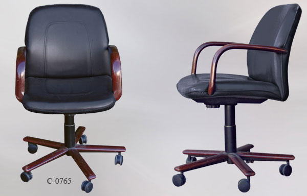 c_0765 Swivel Chair
