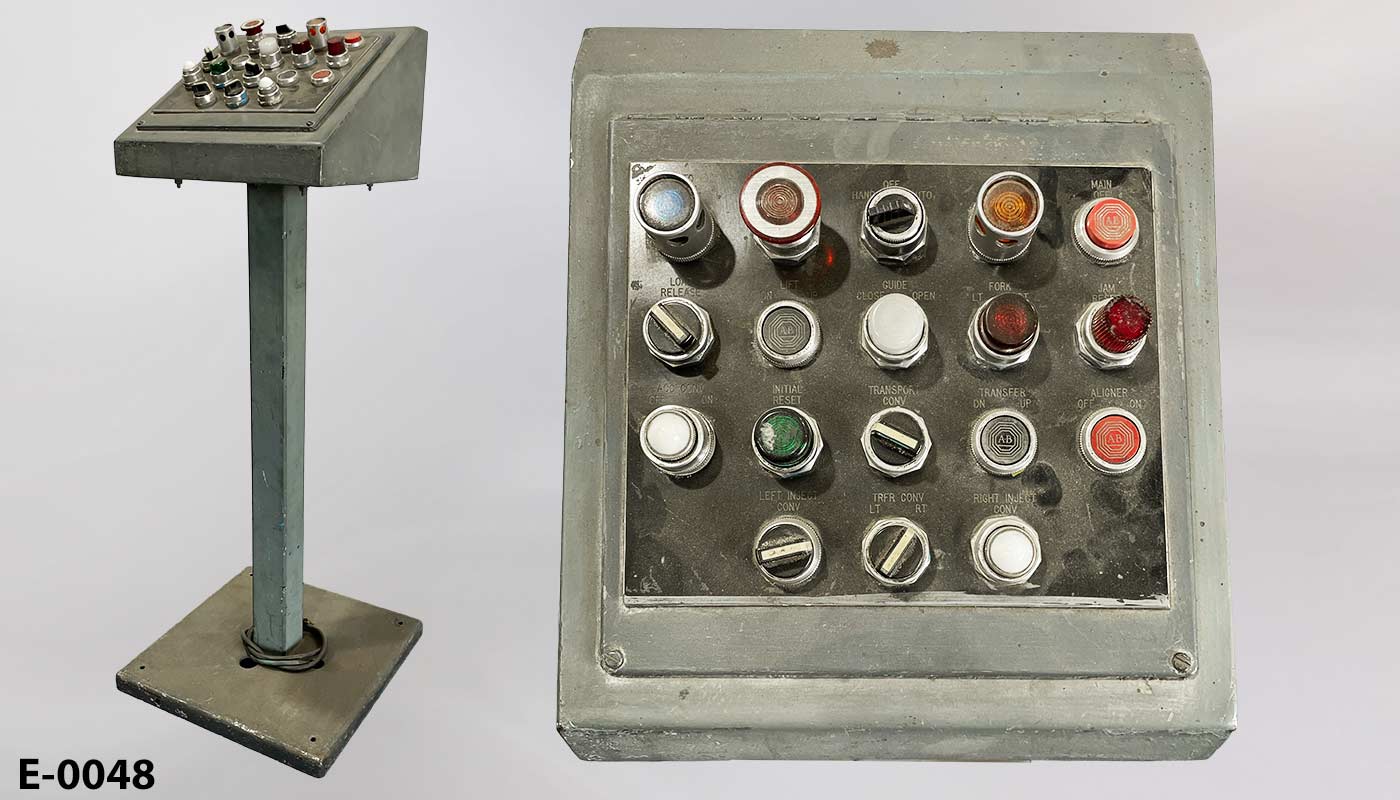  E-0048 Electronic Box Pedestal