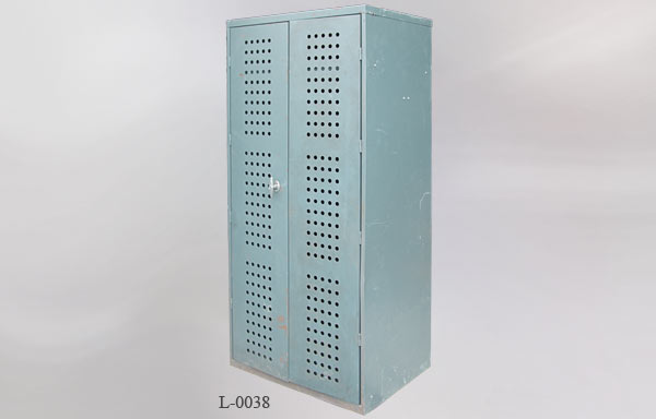 l_0038 Storage Cabinet