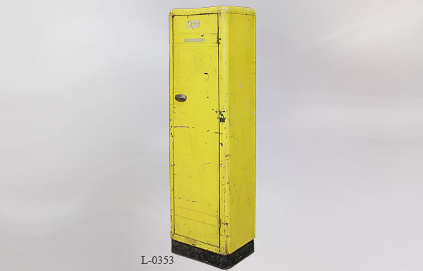 l_0353 Storage Cabinet