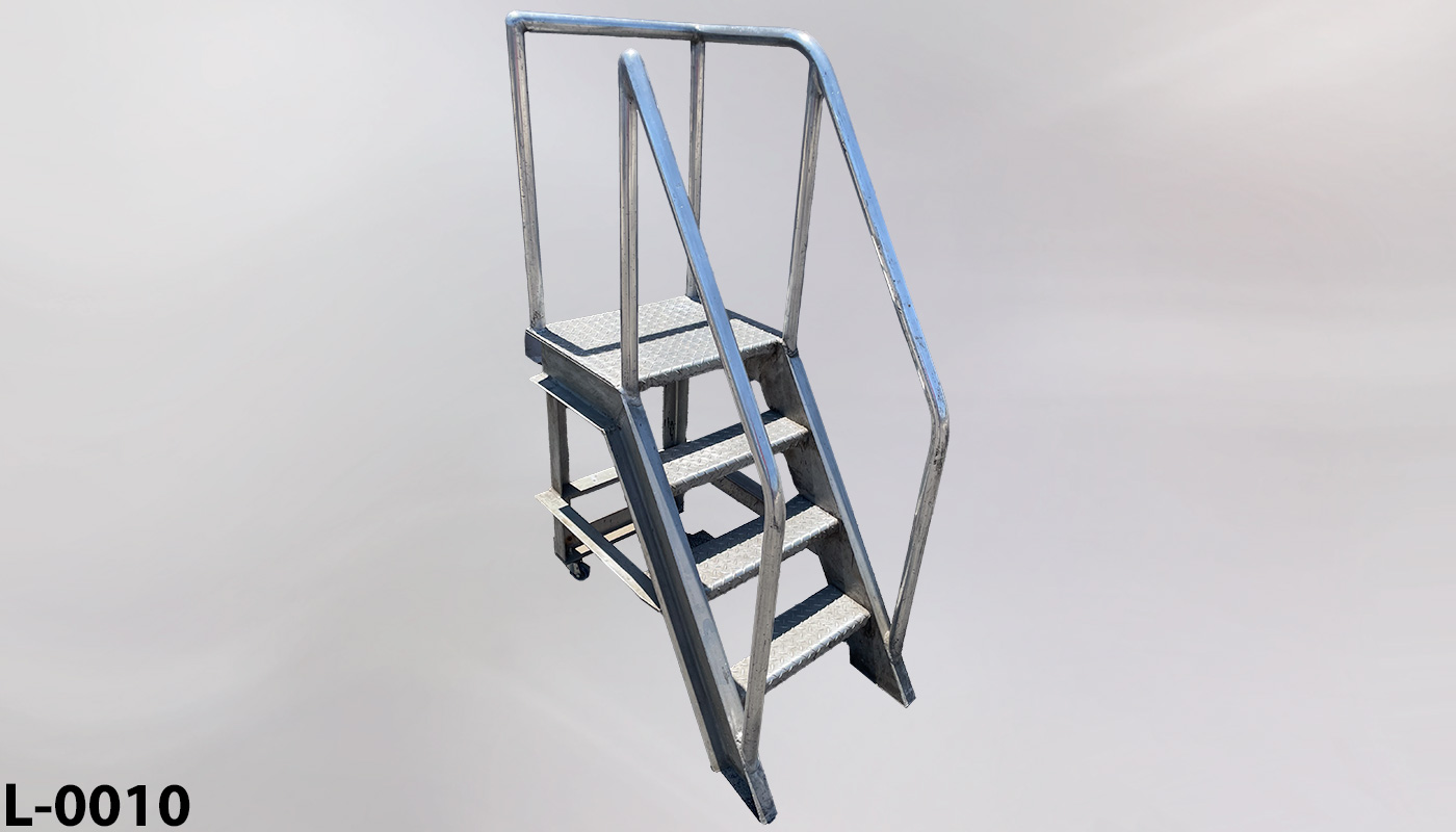 l_0010  Warehouse Ladder