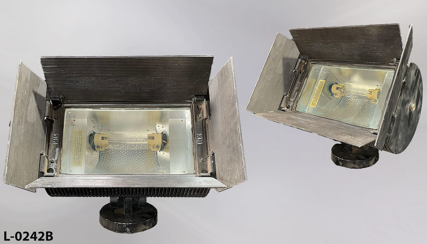 L-0242b Halogen Light