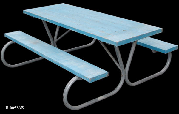 free download picnic table grounded