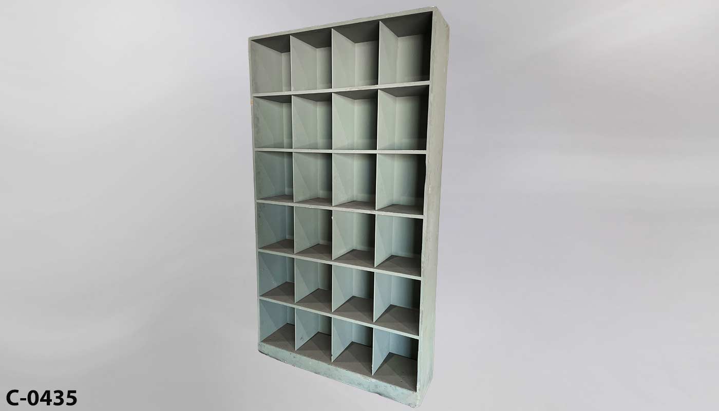 c_0435 Shelving