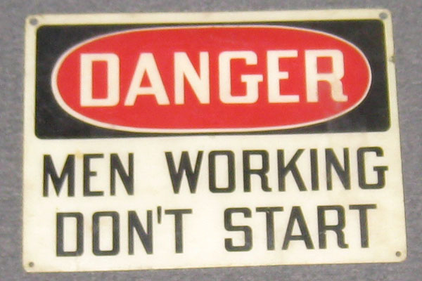 s0058 Construction Caution Sign