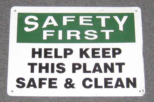 s1503 Factory/Machinery Sign