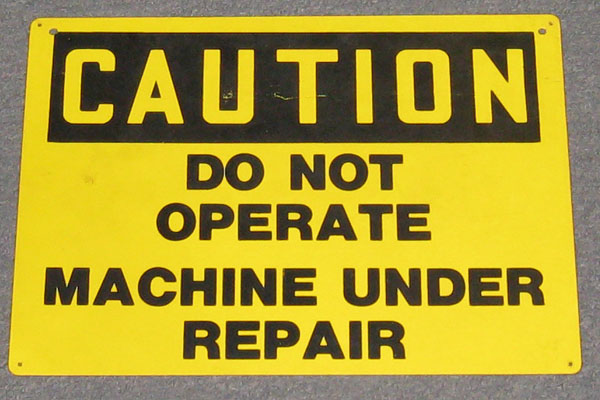 s2449 Factory/Machinery Sign