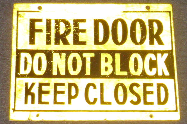 s1004 Fire Related Sign