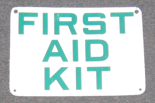 s0130a First Aid Sign