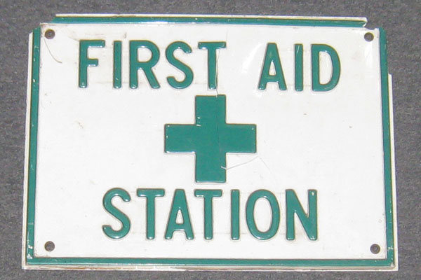 s0397 First Aid Sign