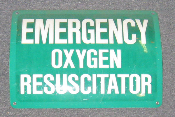 s0778 First Aid Sign