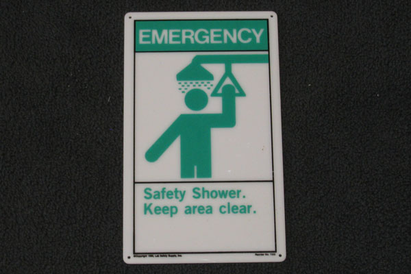 s2485 First Aid Sign