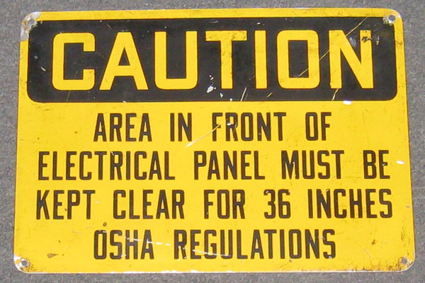 s0753 High Voltage Sign