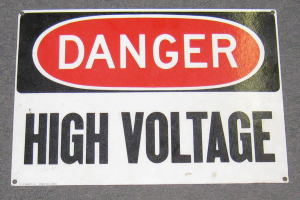 s0754 High Voltage Sign