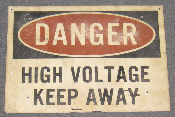 s0972 High Voltage Sign