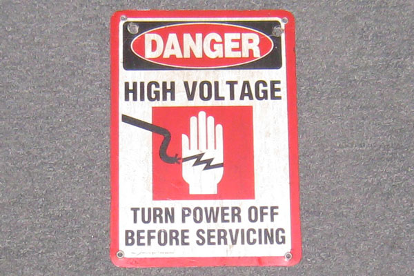 s1411 High Voltage Sign