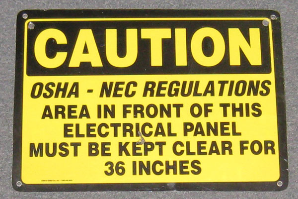 s1417 High Voltage Sign