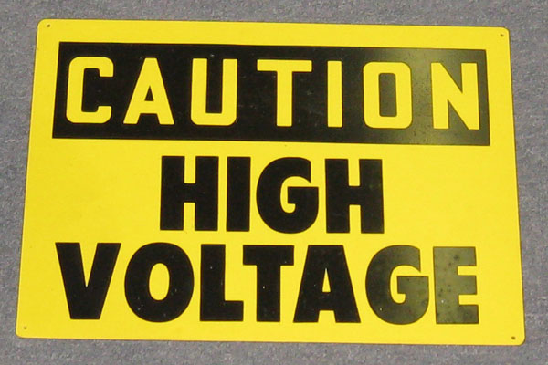 s2422 High Voltage Sign