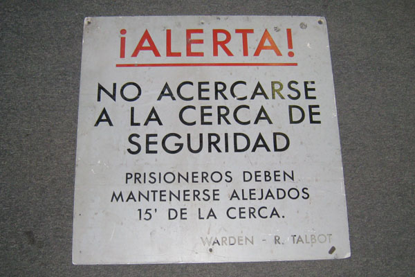 s1025 Jail/Prison Sign