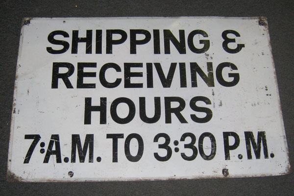 s0682 Loading Dock Sign