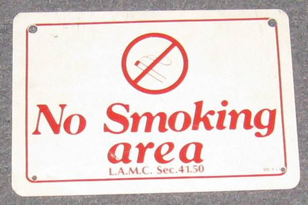 s0097 No Smoking Sign