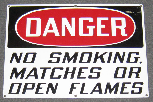 s0162 No Smoking Sign
