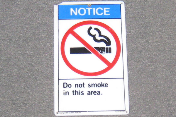 s0370 No Smoking Sign