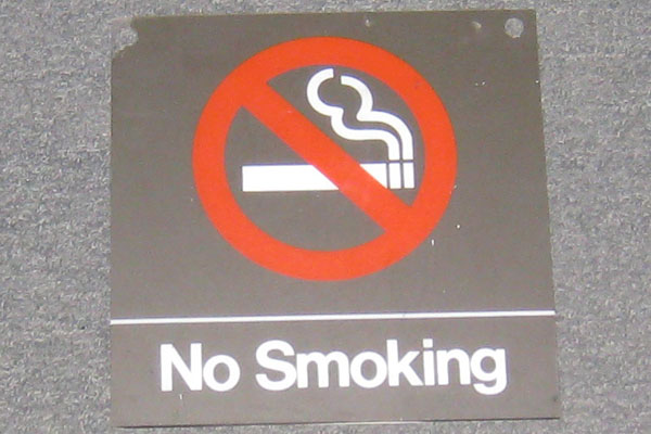 s1066 No Smoking Sign