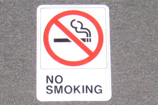 s2165 No Smoking Sign