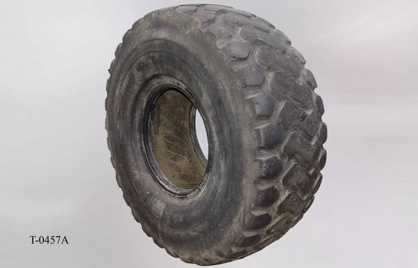 t_0457a Tractor Tire