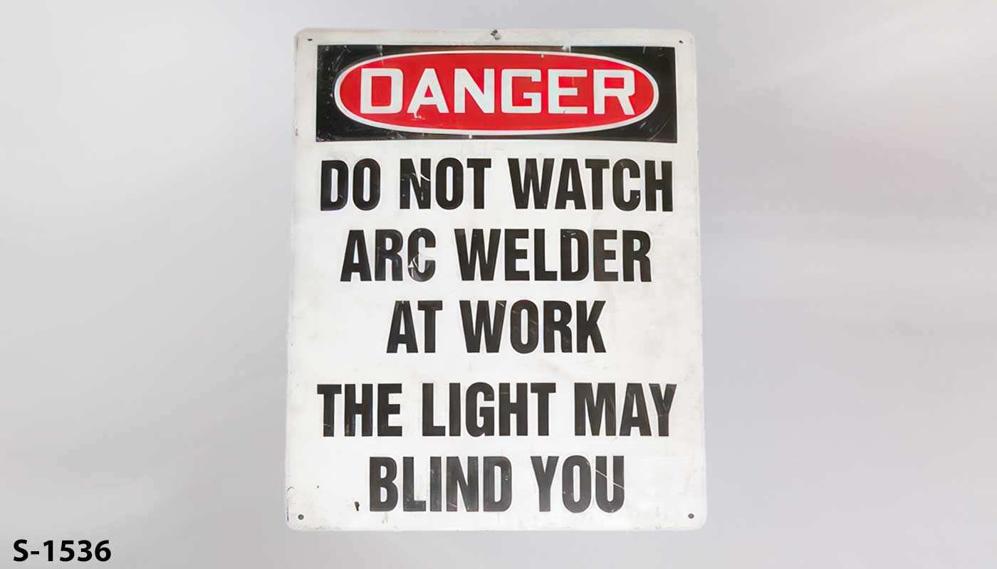 s_1536 Welding Sign