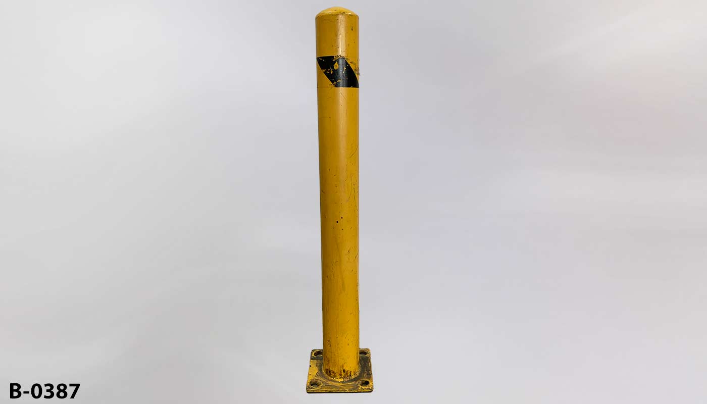 Delineator/Bollard, stock number B-0387