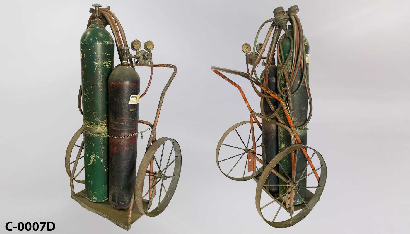 Welder's cart 31"wx45"t, stock number C-0007d