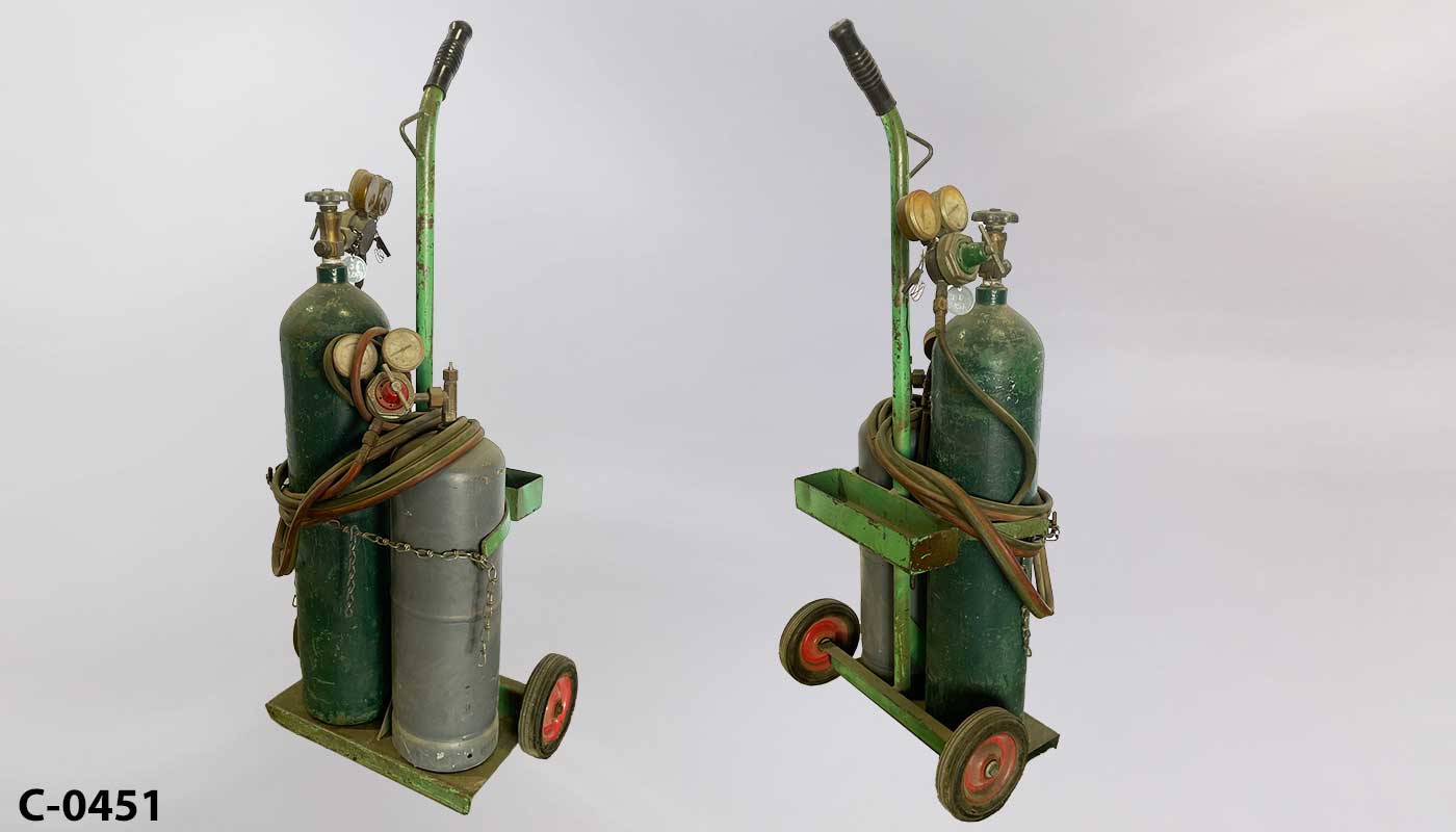 Welder's cart 18"wx41"t, stock number C-0451