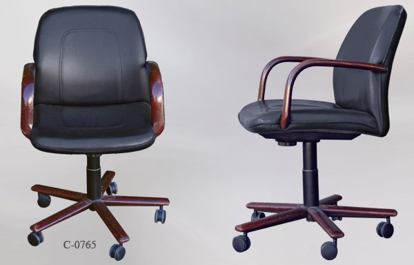 Chair, stock number C-0765