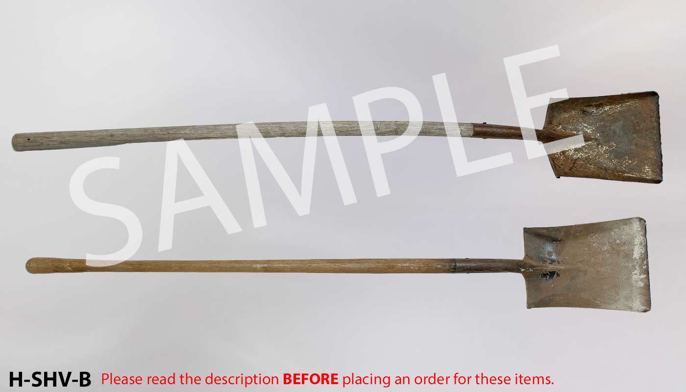 Shovel, (SPECIFY SPADE OR SCOOP/FLATHEAD), another photo