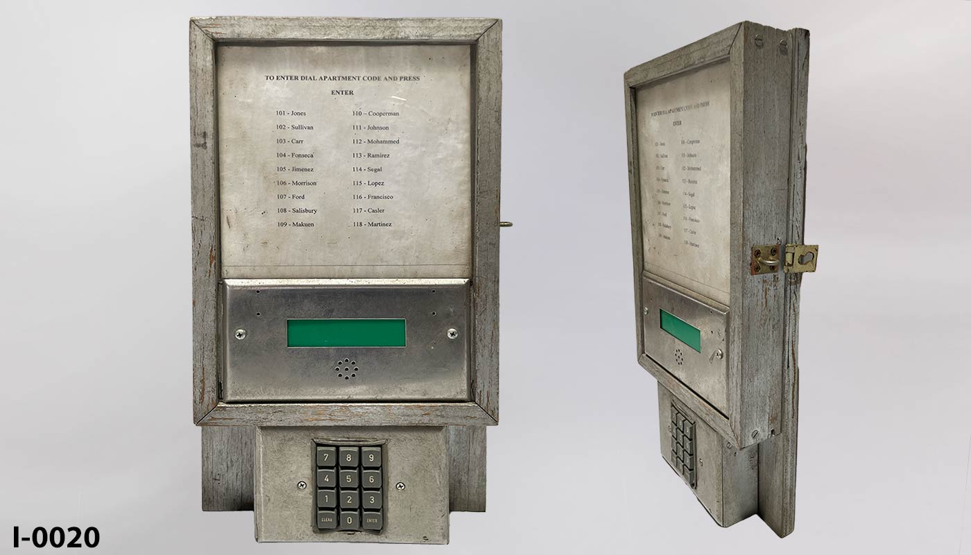 Intercom, stock number I-0020