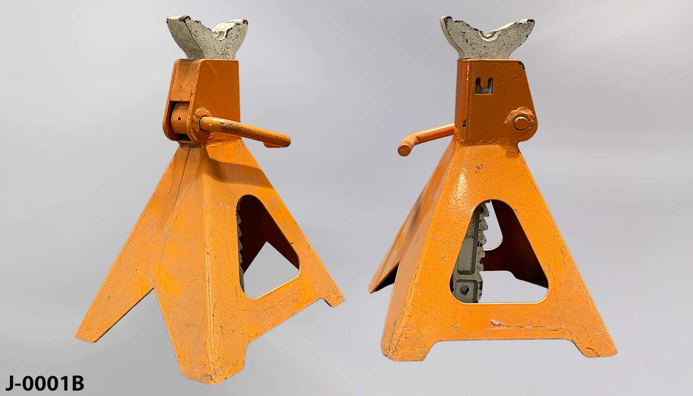 Jack stands, automotive, priced per pair [SPECIFY COLOR], another photo