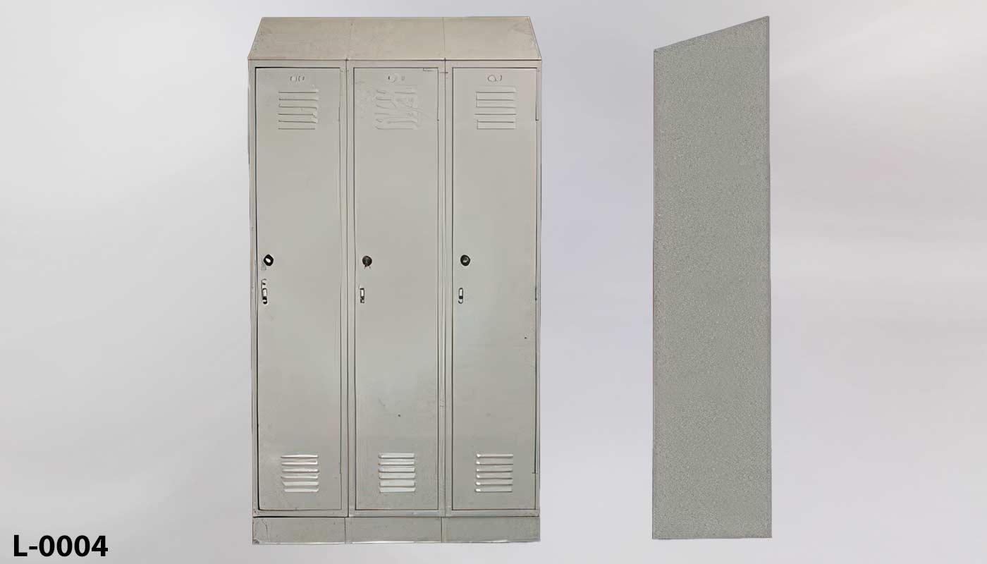 Locker, stock number L-0004