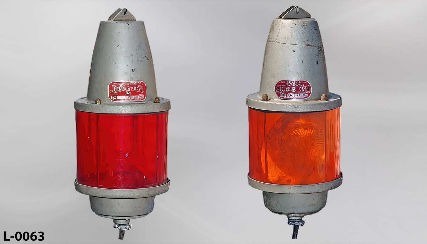 Light, stock number L-0063