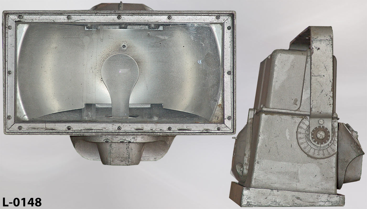 Light, stock number L-0148