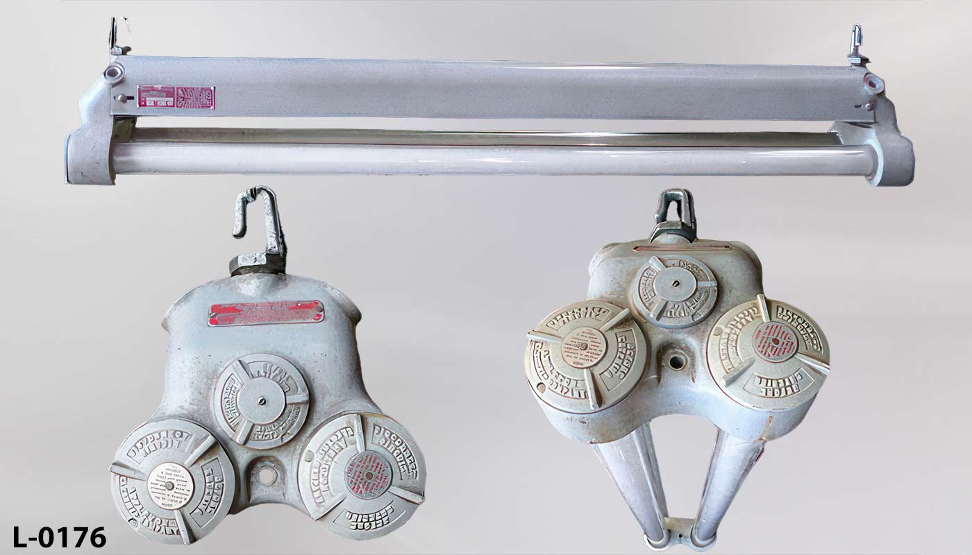 Light, stock number L-0176