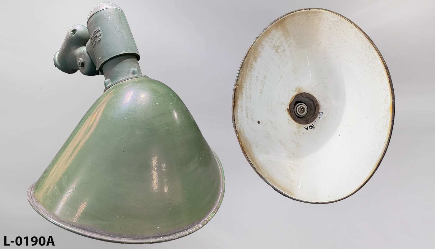 Light, stock number L-0190a