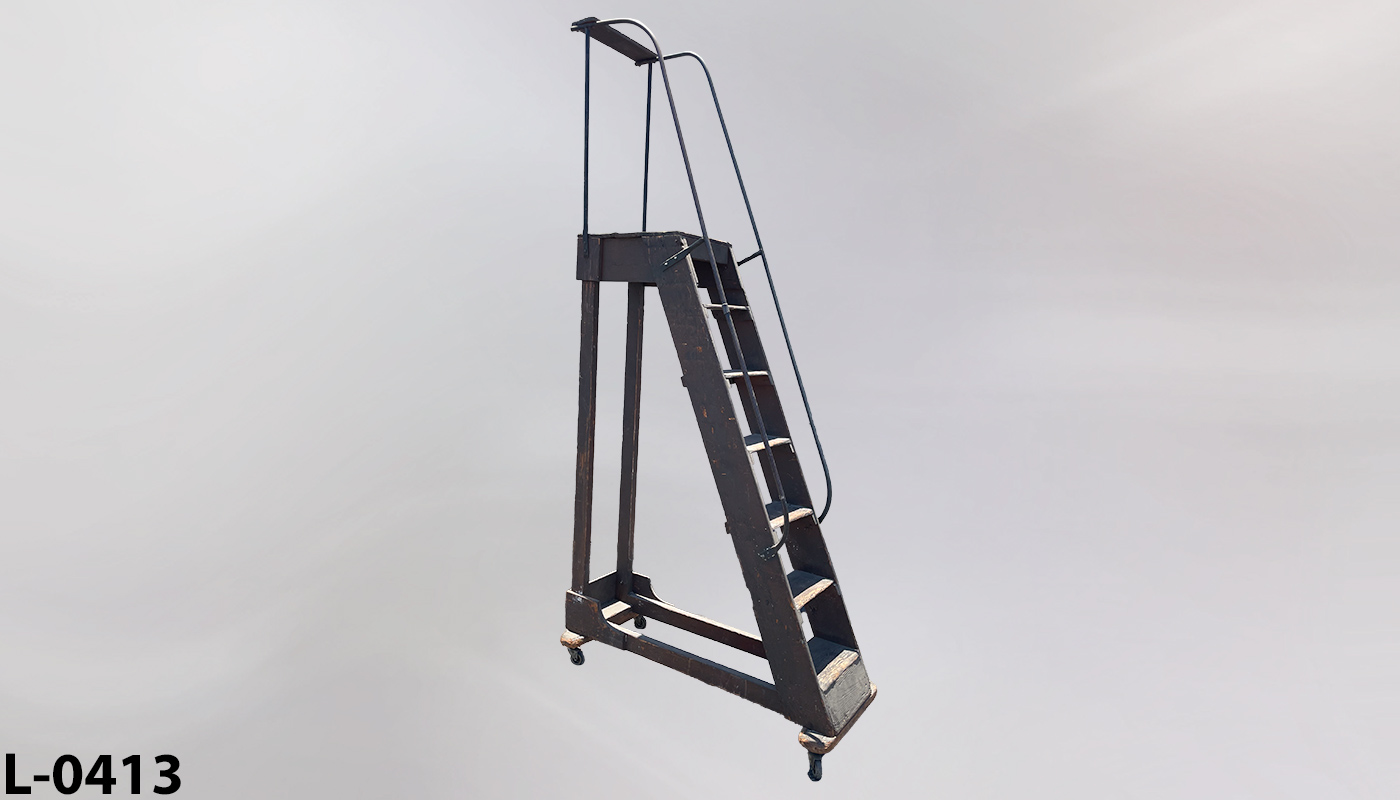 Ladder, stock number L-0413