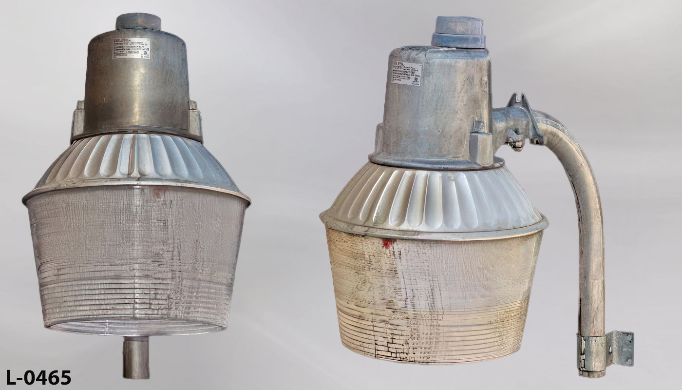 Light, stock number L-0465
