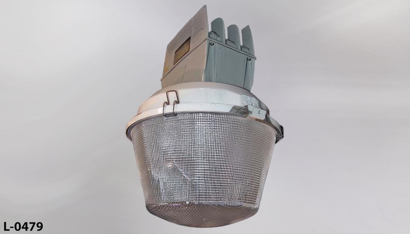 Light, stock number L-0479