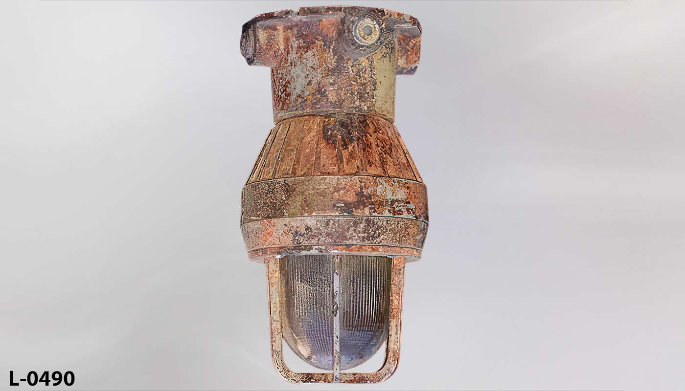 Light, stock number L-0490