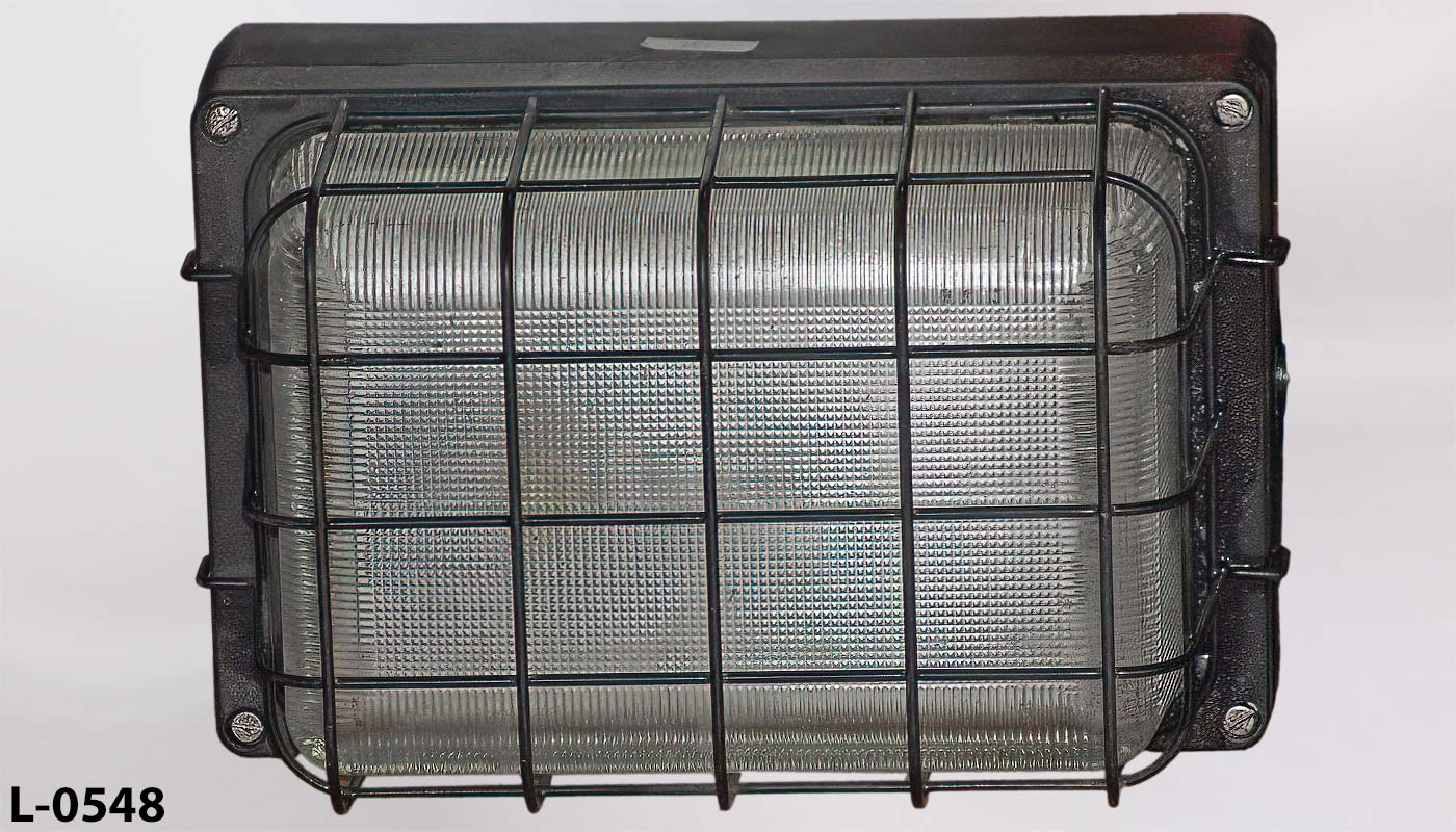 Light, stock number L-0548