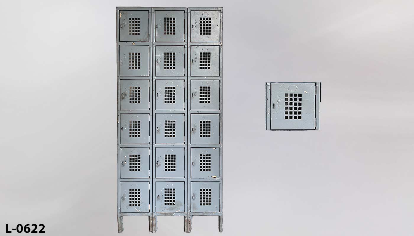 Locker, stock number L-0622
