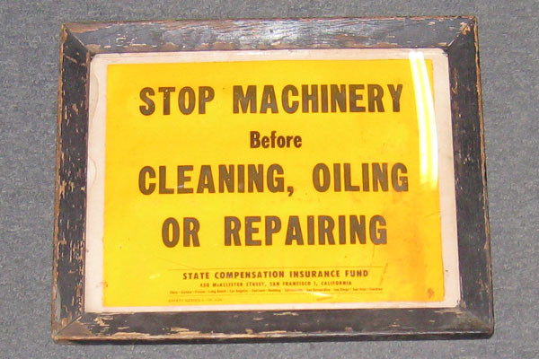 Sign-Stop Machinery Before Cleaning Oiling Or Repairing, stock number S-0059